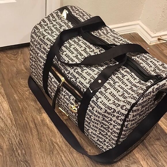 Juicy Couture Glitter Sport Logo Overnighter Bag - Picture 8 of 8